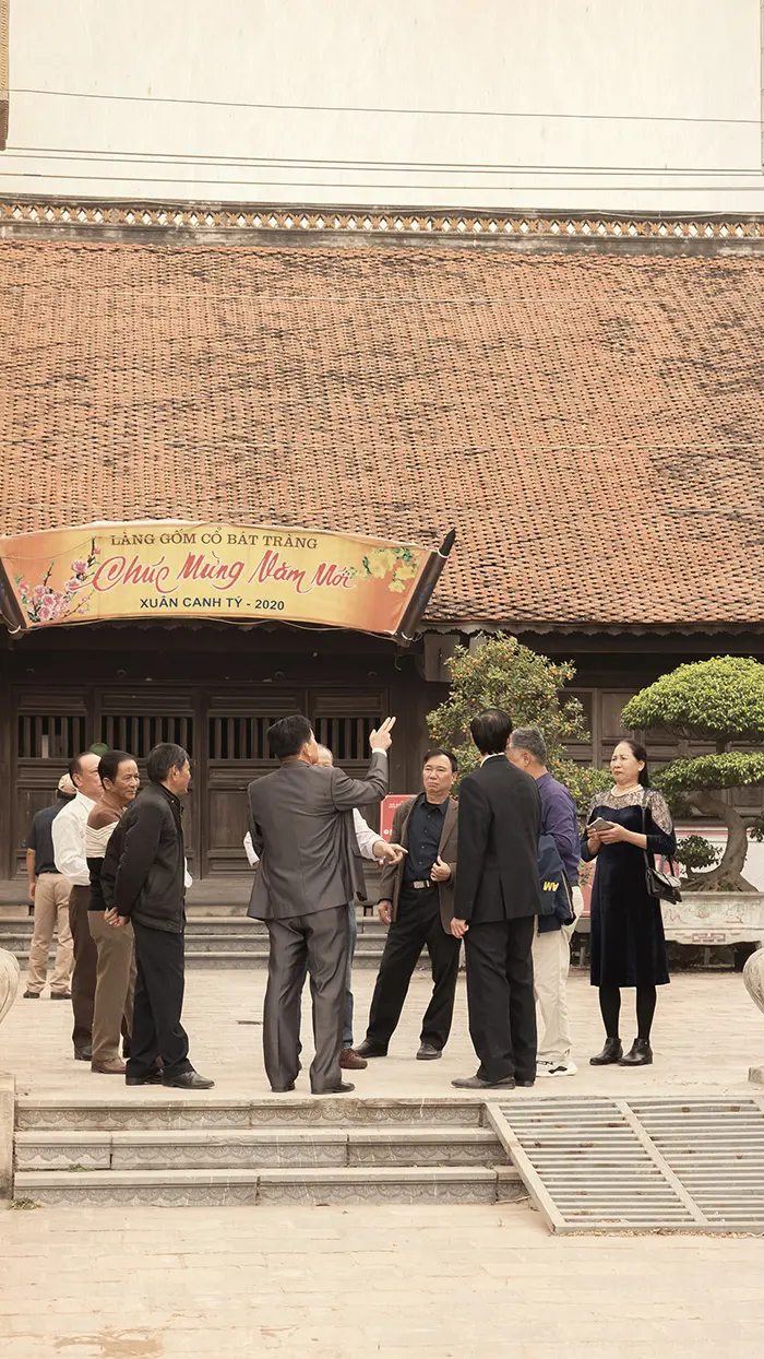 bat trang ceramics village