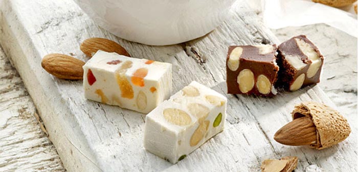 Hướng dẫn 2 cách làm kẹo Nougat tại nhà ngon mê ly