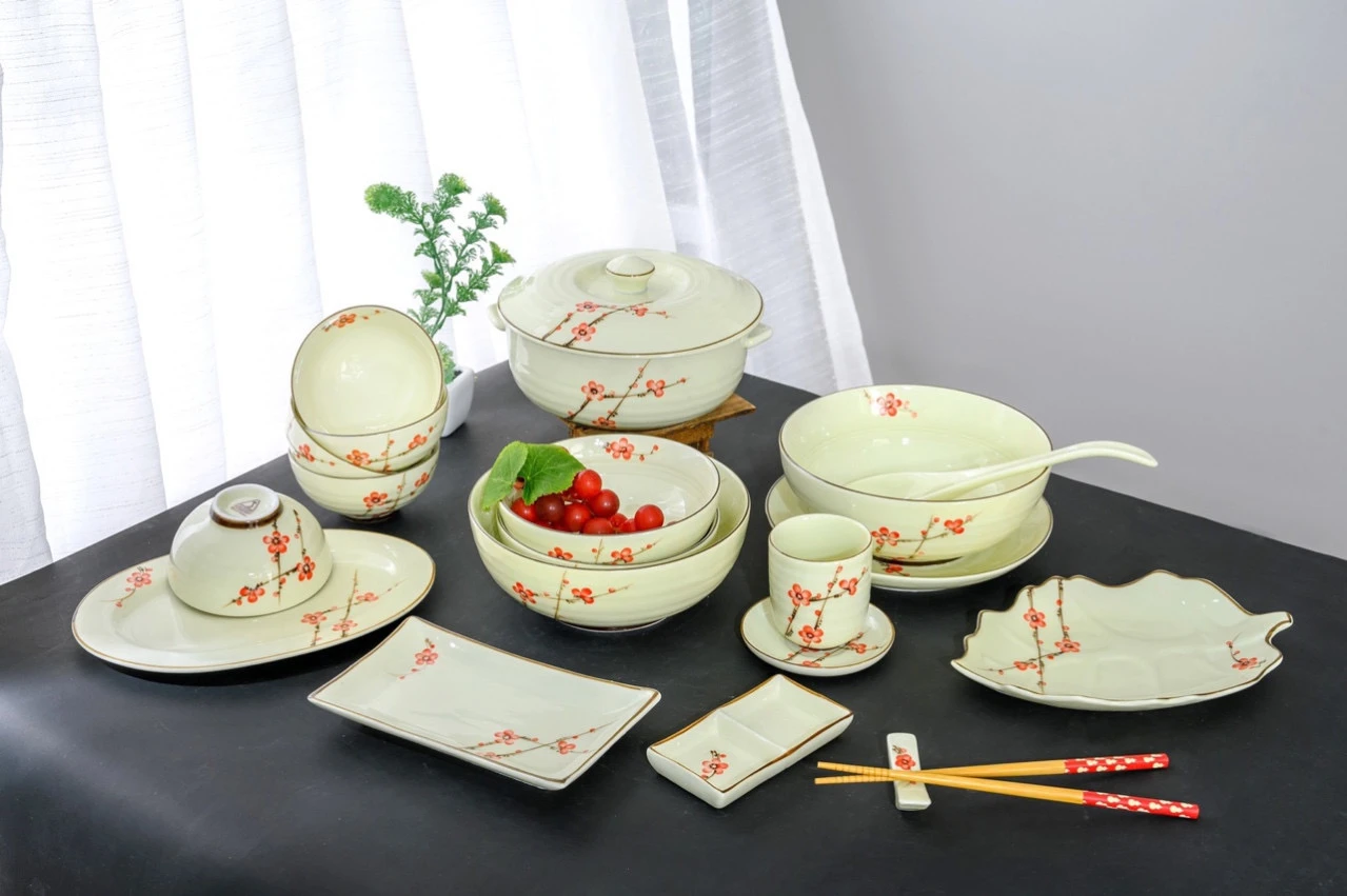 Bộ đồ ăn men kem vẽ Đào Đỏ mẫu 04