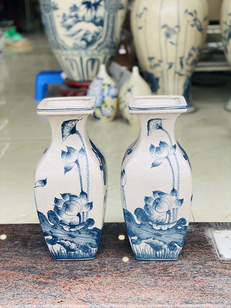 Lo hoa vuông men rạn H35cm